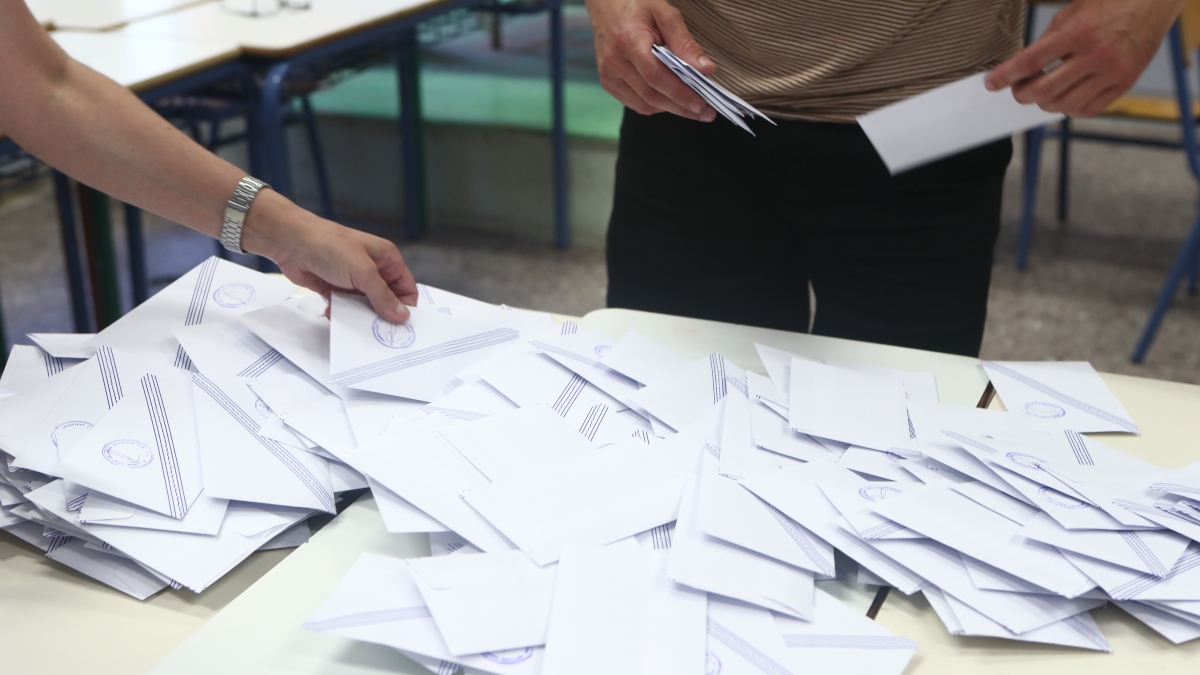 Δημοσκόπηση GPO: Ανατροπή με τα ποσοστά της κυβέρνησης! «Έκπληξη» η δεύτερη θέση