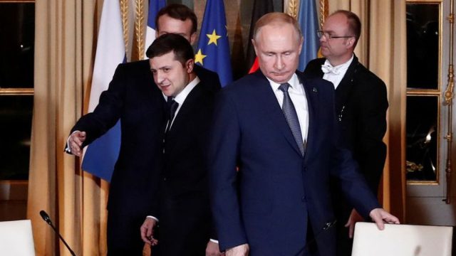 Πόλεμος στην Ουκρανία: Όλο και πιο κοντά οι δύο πλευρές – Πιθανότητα συνάντησης Πούτιν με Ζελένσκι