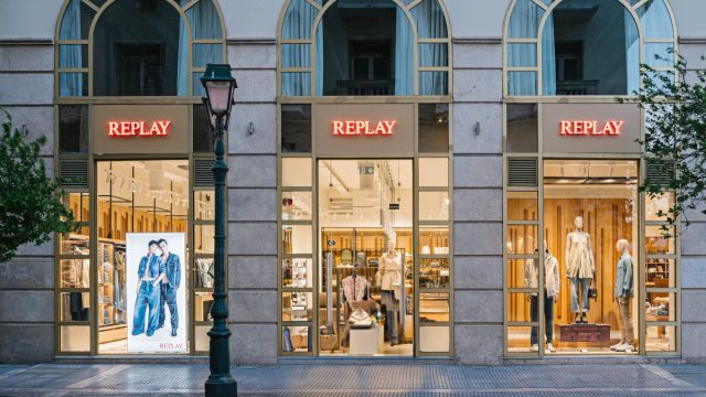 Η REPLAY ανακοινώνει το άνοιγμα νέου καταστήματος στο κέντρο της Θεσσαλονίκης