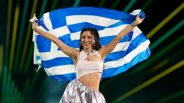 Καταγγελτική η Μαρίνα Σάττι: «Δημοσιογράφοι πήραν τηλέφωνο τη μητέρα μου να τη συλληπηθούν, το ηχογράφησαν και το έπαιξαν στην τηλεόραση»