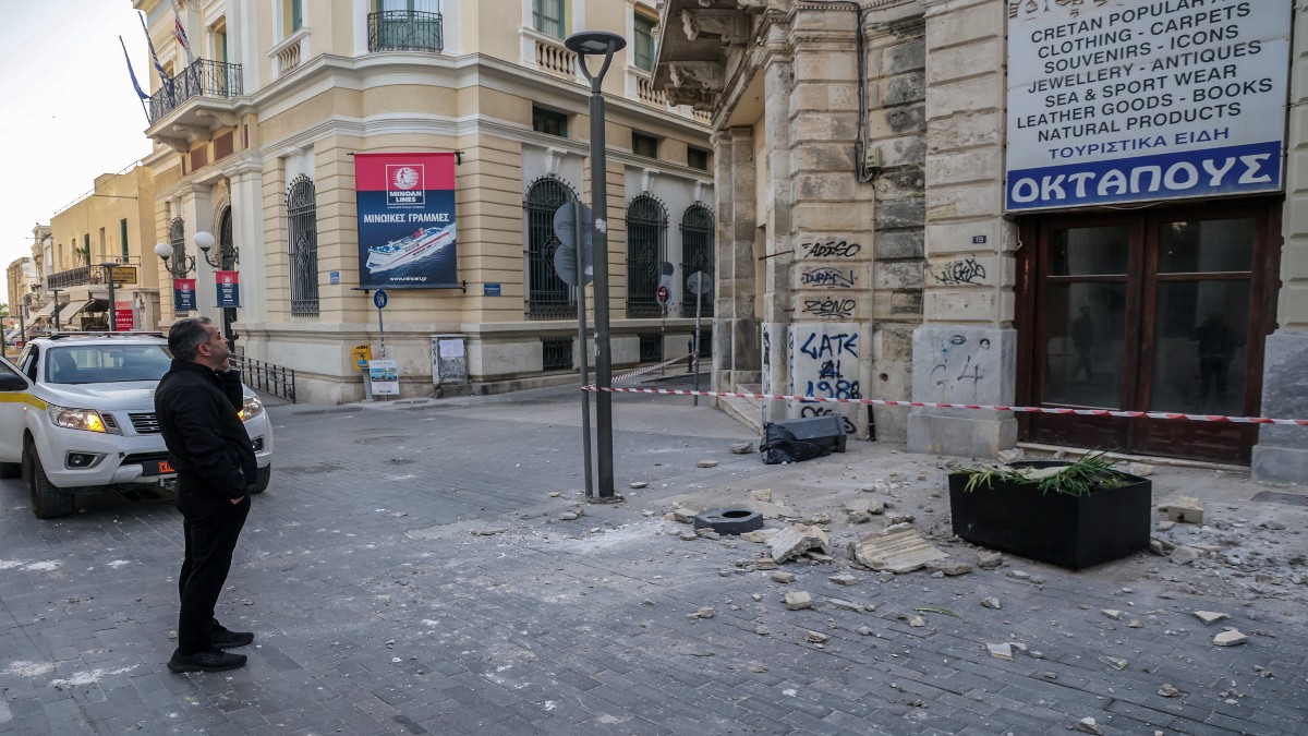 Ισχυρός σεισμός 6,1 Ρίχτερ στην Κρήτη: Μεγάλες ζημιές σε ιστορικά κτίρια και εκθέματα στο Μουσείο Ηρακλείου