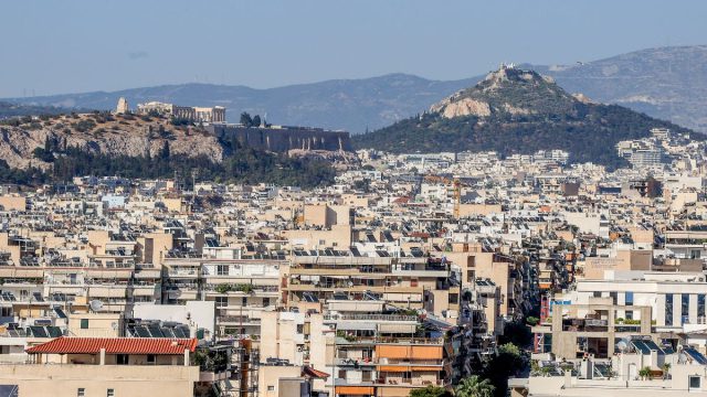 Ασφυκτική η κατάσταση στη στέγαση: Χιλιάδες κλειστά διαμερίσματα στην Αθήνα εν μέσω εκτόξευσης των ενοικίων