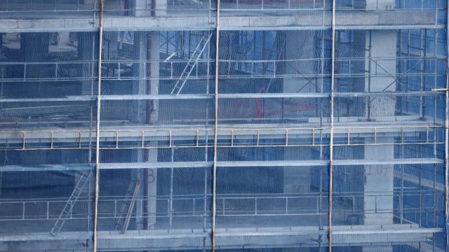 Αδήλωτα και αυθαίρετα ακίνητα: Πώς θα κινηθούν σωστά οι κληρονόμοι – Όσα πρέπει να γνωρίζετε