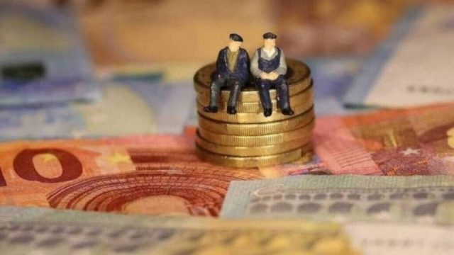 Σοκ στο ασφαλιστικό: Τέλος στη σύνταξη στα 62! Σταδιακή αύξηση των ορίων ηλικίας για τους σημερινούς 55άρηδες