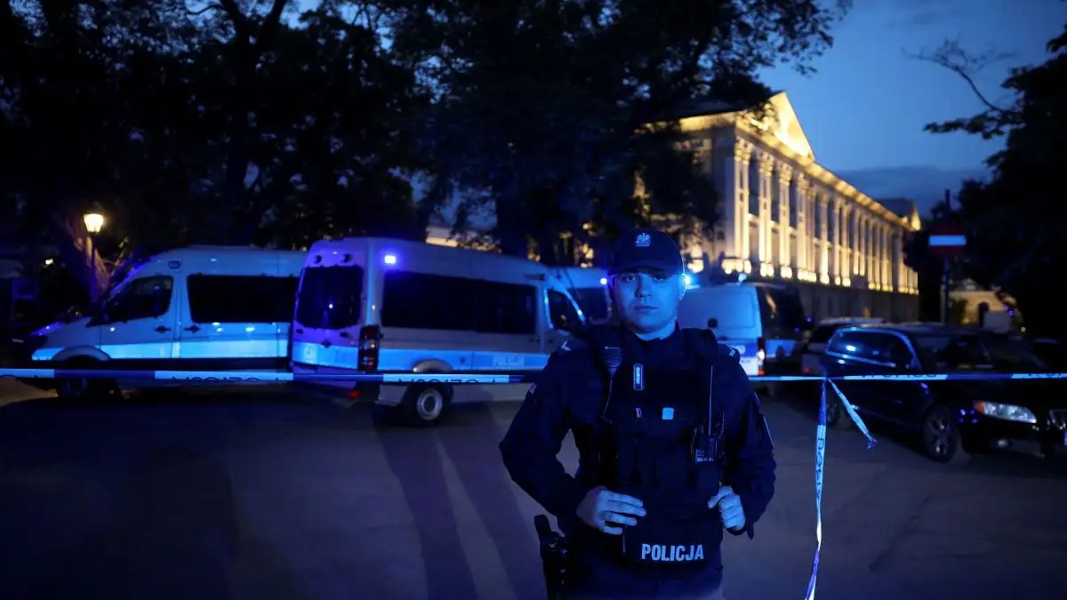 Επίθεση με τσεκούρι στο πανεπιστήμιο της Βαρσοβίας – 22χρονος αποκεφάλισε μία γυναίκα