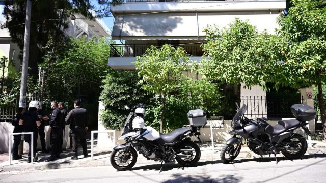 Μητροκτονία στο Χαϊδάρι: Ο 50χρονος τη μαχαίρωσε στο λαιμό – «Τη σκότωσα»
