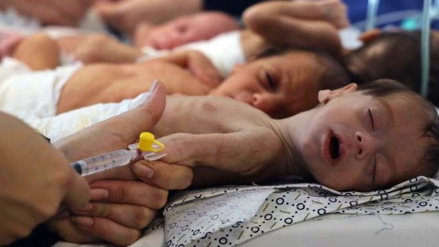 Ζοφερή εκτίμηση του ΟΗΕ: «14.000 βρέφη κινδυνεύουν να πεθάνουν σε 48 ώρες αν δεν φτάσει άμεσα ανθρωπιστική βοήθεια»