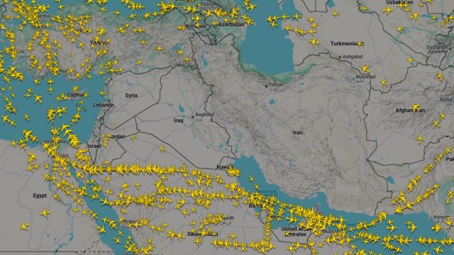 Απίστευτη ταλαιπωρία για αεροπορικές εταιρείες: Δεν πετάει κανένα αεροπλάνο πάνω από Ισραήλ, Συρία, Ιράν, Ιράκ
