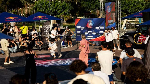 Ο ελληνικός τελικός του Red Bull Dance Your Style που απογείωσε τη street dance σκηνή