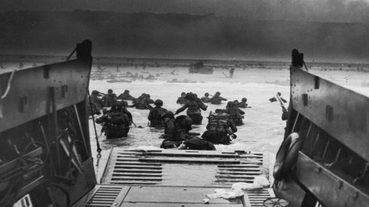 Σαν σήμερα, 06 Ιουνίου 1944: Η μεγαλύτερη στρατιωτική επιχείρηση του Β’ Παγκοσμίου Πολέμου – Η Απόβαση στη Νορμανδία που έμεινε γνωστή ως D-Day
