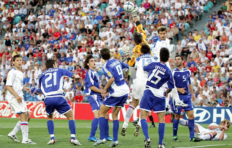 Σαν σήμερα, 20 Ιουνίου 2004: Η πιο γλυκιά ήττα της Εθνικής Ελλάδος! Η Ρωσία δεν έβαλε «ταφόπλακα» στο όνειρο της κορυφής της Ευρώπης