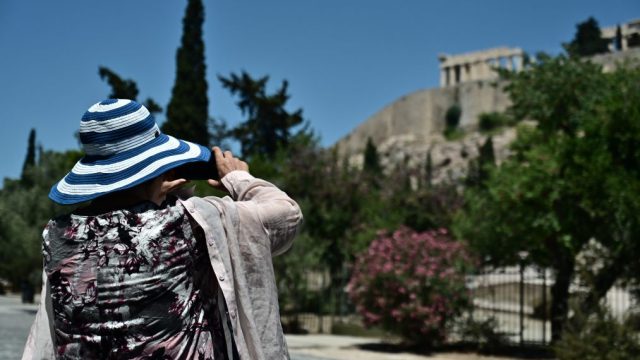 Καιρός: 48ωρο «φωτιά» για τα μεγάλα αστικά κέντρα – Έρχεται το φαινόμενο Urban Heat Island