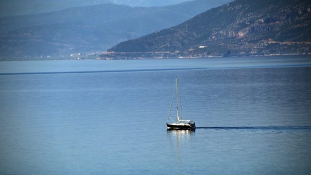 Αίθριος ο καιρός σήμερα (5/6): Πού θα φτάσει τους 35 βαθμούς Κελσίου το θερμόμετρο – Τι λένε Αρνιακός και Σούζη