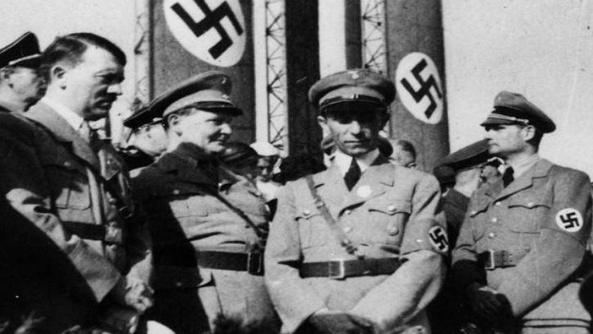 Σαν σήμερα, 30 Ιουνίου 1934: Η Νύχτα των Μεγάλων Μαχαιριών – Όταν ο Χίτλερ εκτέλεσε όσους τον ανέβασαν στην εξουσία