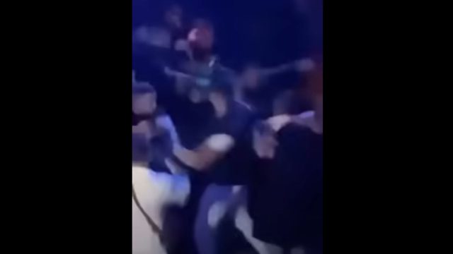 Χαμός στην Μύκονο: Πασίγνωστος ποδοσφαιριστής της Εθνικής έπαιξε μπουνιές σε γνωστό club του νησιού (video)