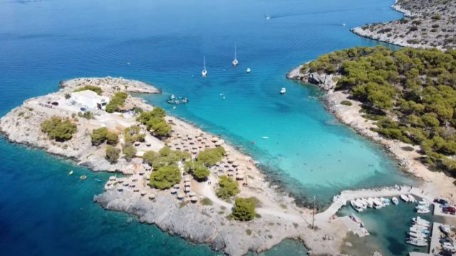 Ο μικρός παράδεισος, δίπλα στα… πόδια σου: Το νησί που σου προσφέρει πολλά χωρίς να αδειάσει το πορτοφόλι σου