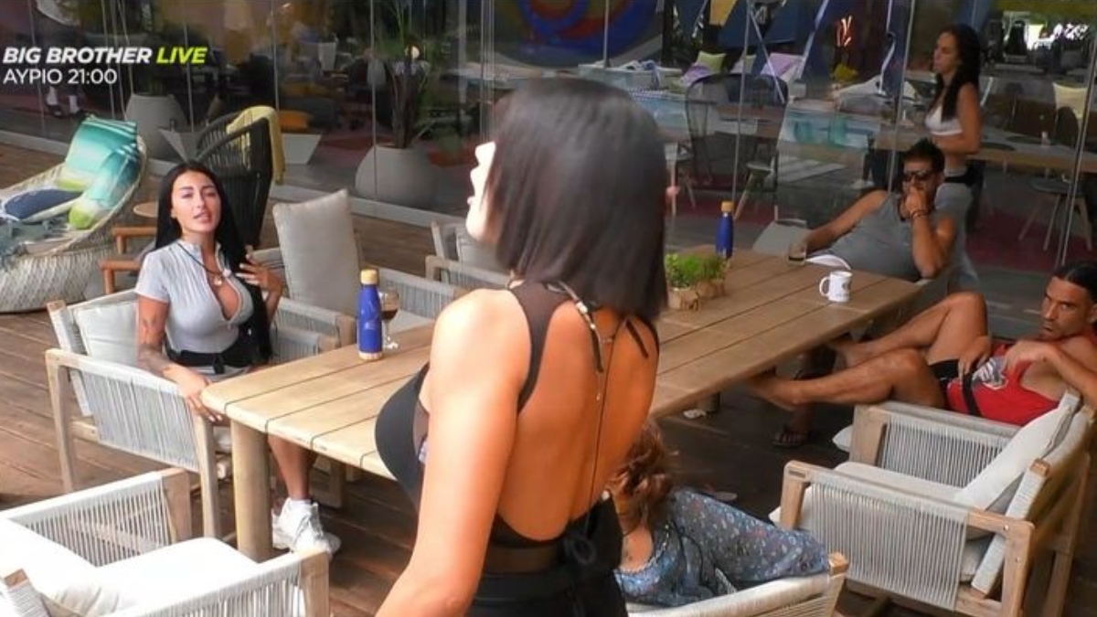 Big Brother: Κακός χαμός με Ζωή και Νάνσυ – «Χαμένο κορμί είσαι, κότα!» «Μόνο φαίνεσθαι είσαι κουκλίτσα μου»