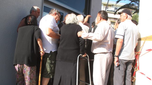 Στις 28 Ιουνίου 2015 αποφασίζεται το κλείσιμο των τραπεζών και τα capital controls: Η ολική επαναφορά τους μετά από μια δεκαετία
