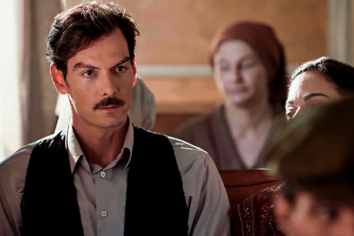 Grand Hotel 11/6: Η πραγματική ταυτότητα του Πέτρου αποκαλύπτεται