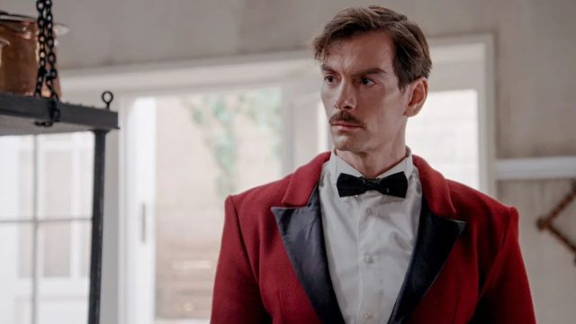 Grand Hotel (10/6): Εμφανίζεται ο «νεκρός» πατέρας του