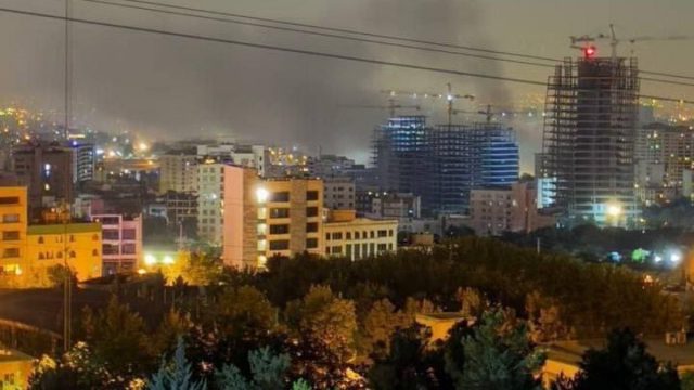 Ακραία κλιμάκωση στη Μέση Ανατολή: Το Ιράν απειλεί με «κόλαση» το Ισραήλ – Σε επιφυλακή το Τελ Αβίβ
