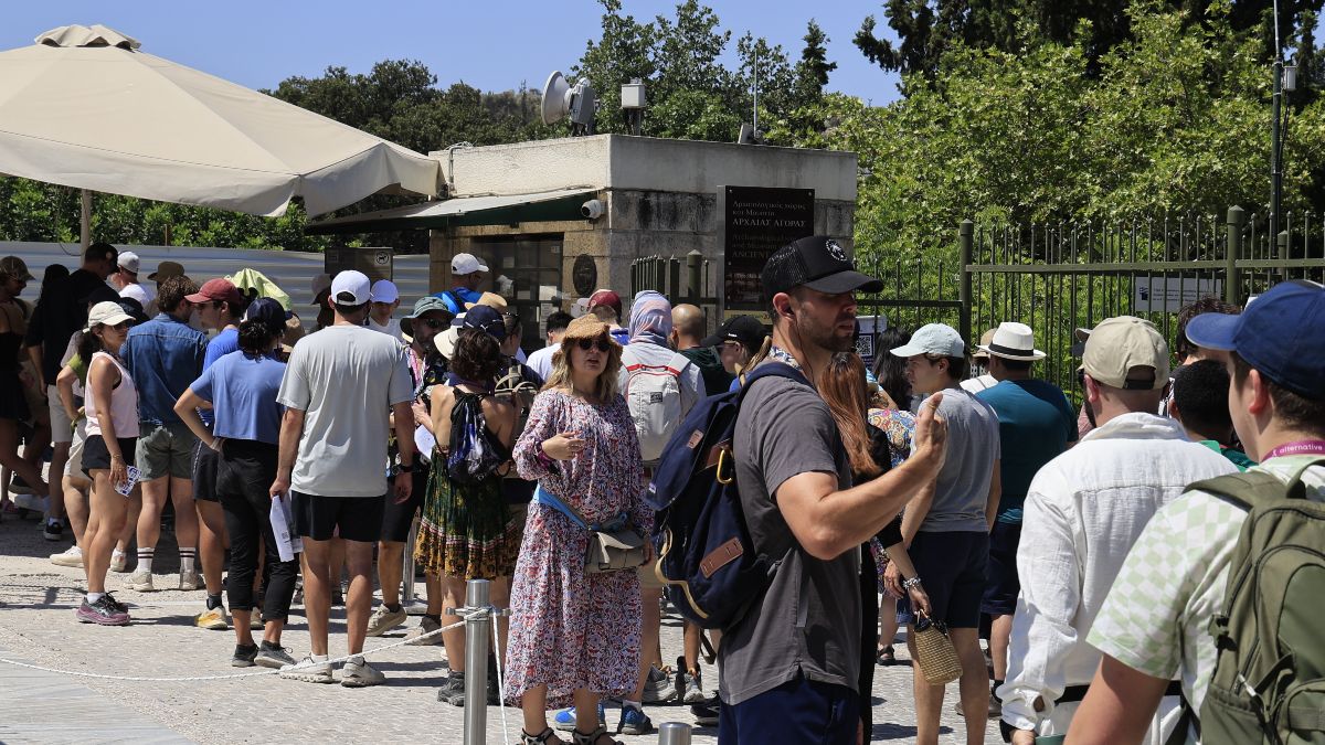 Καιρός σήμερα 28/6: Ξεκινά… η ανατροπή μετά τον καύσωνα με πτώση της θερμοκρασίας και καταιγίδες – Η εκτίμηση Αρναούτογλου και Μαρουσάκη