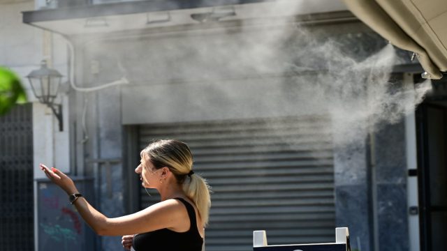 Έρχονται τα… σαραντάρια στην Αττική: Αυτές είναι οι τρεις επικίνδυνες ημέρες του «καύσωνα-φωτιά» από την Αφρική