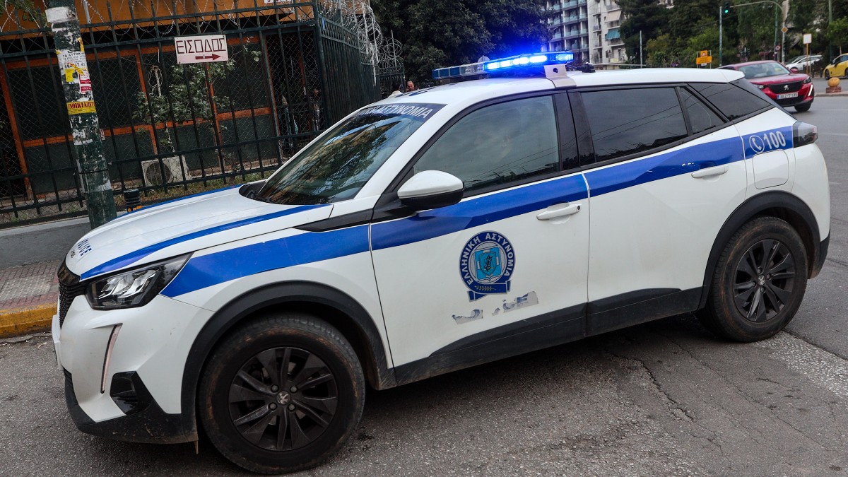 Οικογενειακή τραγωδία στη Μεσσηνία: Γιος δολοφόνησε τους γονείς του με μαχαίρι