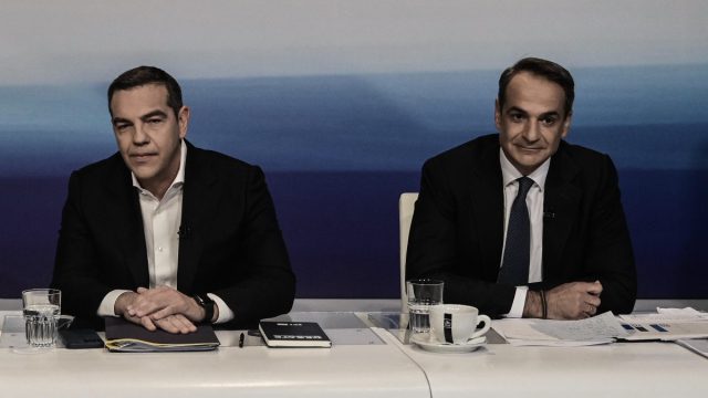 Δημοσκοπική άρνηση σε Μητσοτάκη, Τσίπρα και Σαμαρά: 7 στους 10 Έλληνες θέλει αλλαγή στην κυβέρνηση