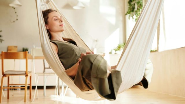 Napping: Πώς ο σύντομος ύπνος ωφελεί τον οργανισμό μας