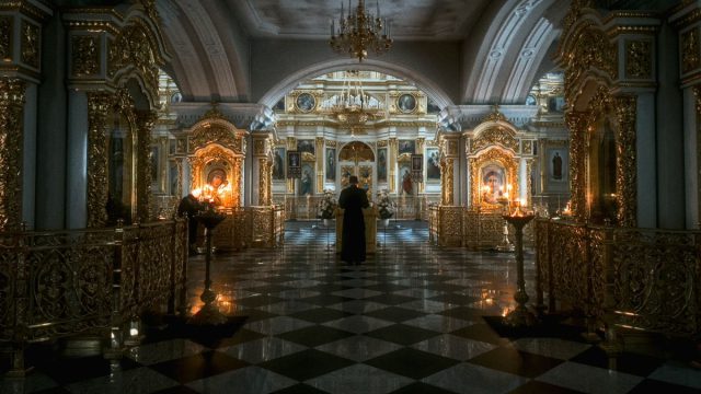Ποιοι γιορτάζουν σήμερα, Δευτέρα του Αγίου Πνεύματος 9 Ιουνίου, σύμφωνα με το εορτολόγιο;