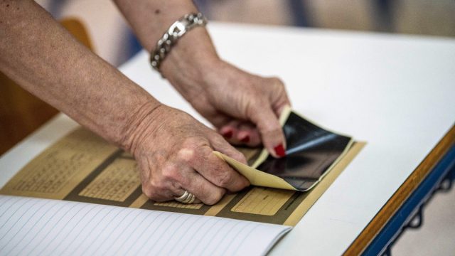Πανελλαδικές 2025: Μηδενισμός γραπτών με το… «καλημέρα σας»! Και τέταρτος μαθητής «στον τάκο»