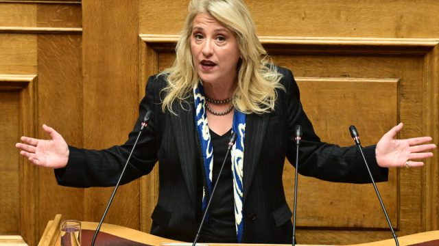 Ρένα Δούρου για Μάτι: Η απόφαση είναι η απάντηση της Δικαιοσύνης σε όσους επιδίωξαν την εξόντωσή μου