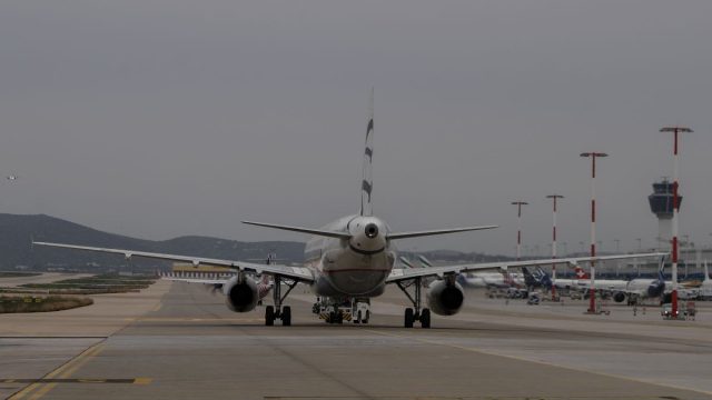 Λήξη συναγερμού στο «Ελευθέριος Βενιζέλος»: Αεροσκάφος ζήτησε έκτακτη προσγείωση