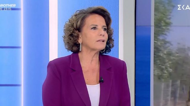Σοκαριστικό: Η στιγμή που η Χριστίνα Σούζη μαθαίνει ότι το σπίτι της έχει παραδοθεί στις φλόγες (video)