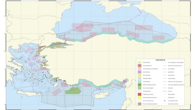 Πρόκληση χωρίς συνέπεια από την Τουρκία που «κόβει» το Αιγαίο στα δύο: Η απάντηση του ελληνικού ΥΠΕΞ