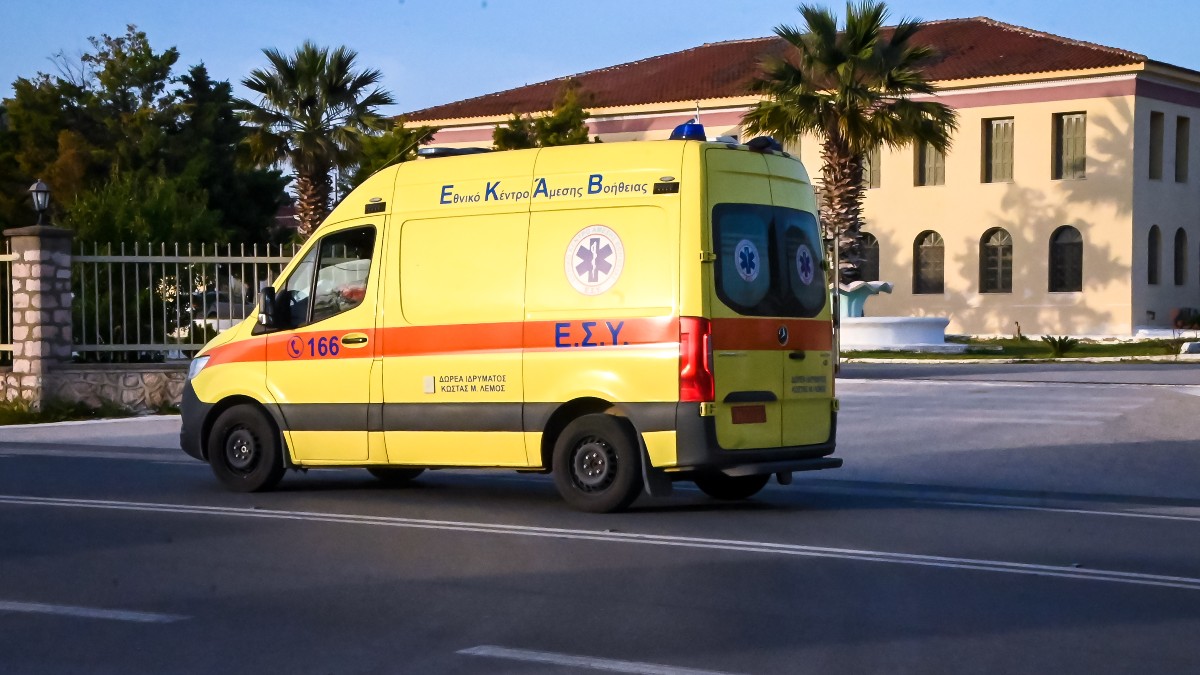 Θανατηφόρο τροχαίο στη λεωφόρο Ποσειδώνος: Συγκρούστηκαν δύο μηχανές, νεκροί οι αναβάτες