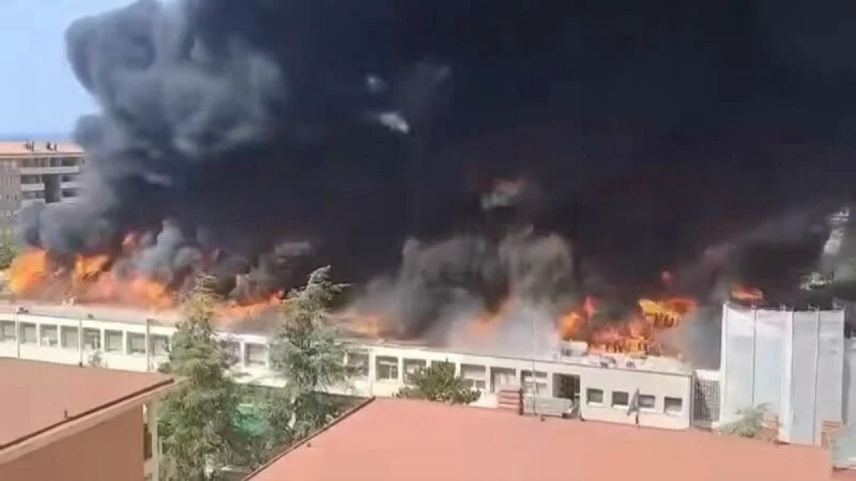 Συναγερμός στην Ιταλία: Φωτιά στο Πανεπιστήμιο του Βιτέρμπο
