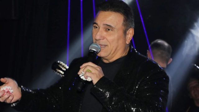 «Είμαστε σε σοκ! Τώρα που μιλάμε έξω σκάνε βόμβες»: Κραυγή αγωνίας από τον Ζαζόπουλο – Μας μιλά μέσα από τα καταφύγια του Ισραήλ