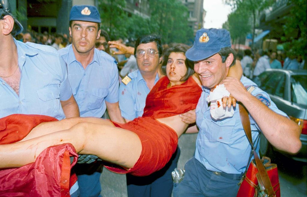 Μία από τους 5 διερχόμενους που τραυματίστηκαν κατά την επίθεση