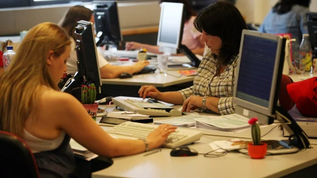 Έρχεται διπλασιασμένο το μπόνους στο Δημόσιο – Οι δικαιούχοι και η έκπληξη