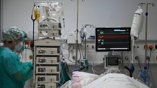 Ρίο: Στη ΜΕΘ 15χρονος με θερμοπληξία έπειτα από πεζοπορία