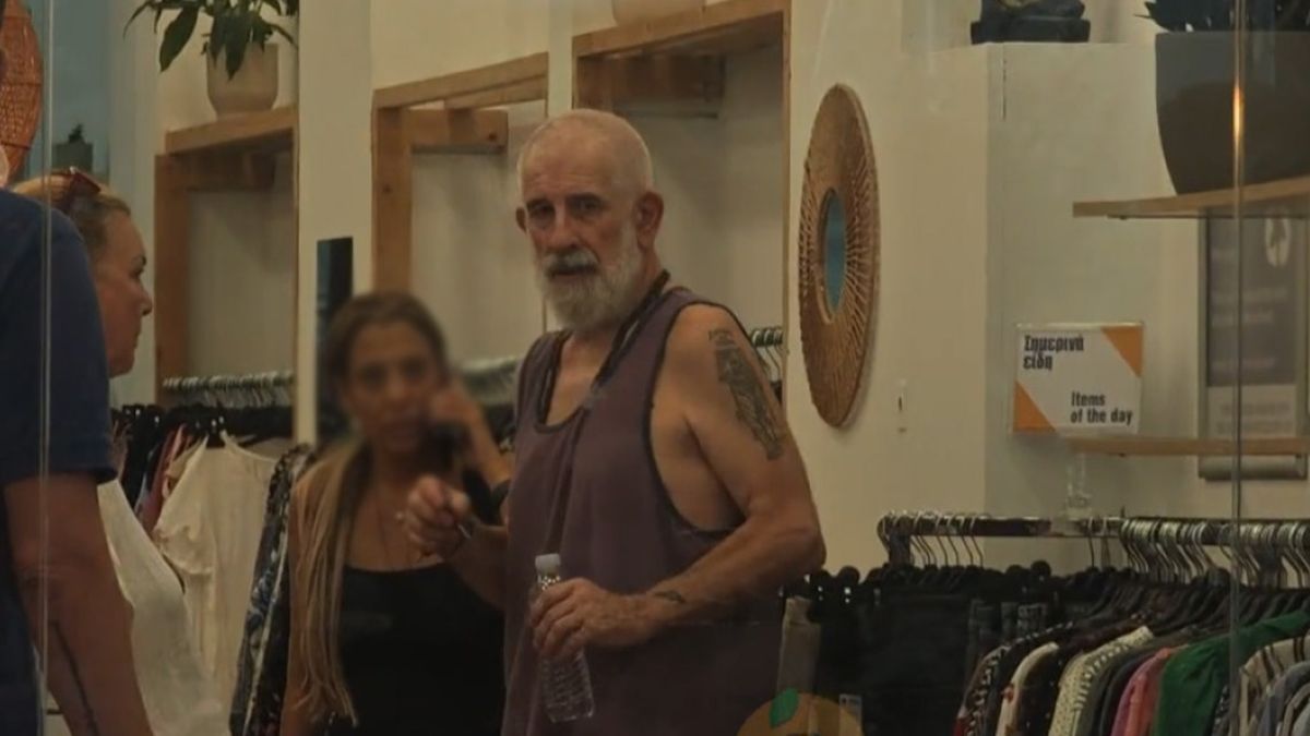Υπόθεση Φιλιππίδη: Η επικίνδυνη χαρά του μίσους – Ένα σπίτι στις φλόγες και χιλιάδες ψυχές σε αναστολή