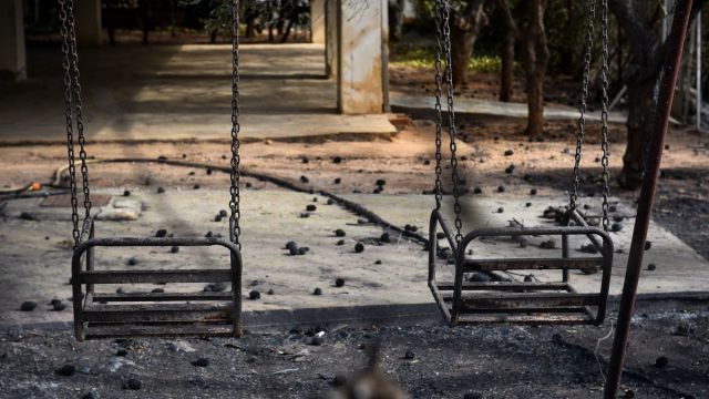 Σαν σήμερα, 23 Ιουλίου 2018: 7 χρόνια από την κρατική κατάρρευση στο Μάτι – Η πληγή παραμένει ανοιχτή