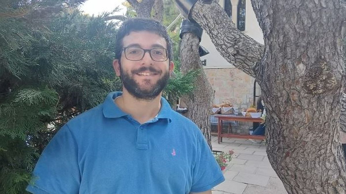 Τραγωδία στην Πάτρα: Κατέρρευσε ξαφνικά και πέθανε ο 36χρονος Αναστάσιος Θάνος – Γιος γιατρού, έχει χάσει κι άλλο παιδί η οικογένεια