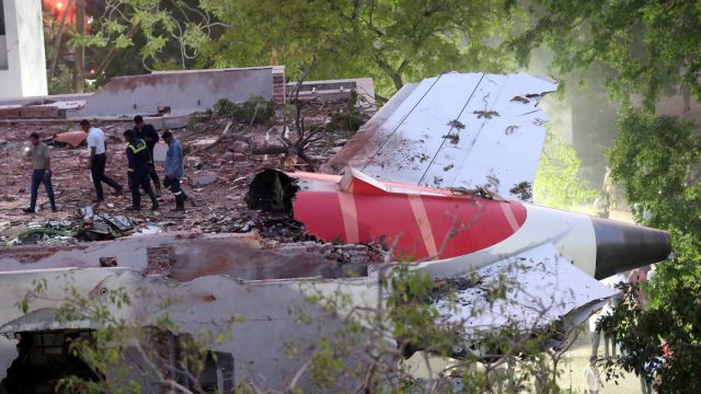 Μυστήριο με την πτώση του αεροσκάφους της Air India: Αποκλείστηκε η βλάβη – Τα καύσιμα κόπηκαν χειροκίνητα