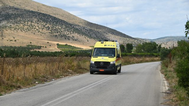 Ρέθυμνο: 27χρονος βρέθηκε μαχαιρωμένος στο σπίτι του