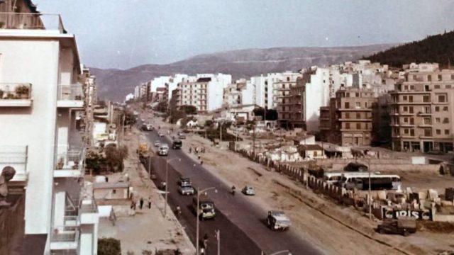 Κουίζ για την παλιά Αθήνα: Αναγνωρίζεις την οδό; Το σημείο αναφοράς της πόλης που έχεις περάσει αμέτρητες φορές!