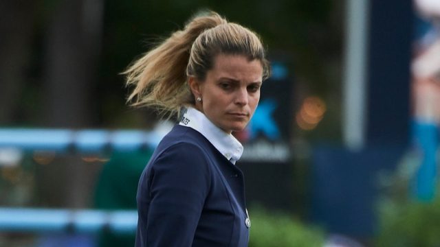 Σπάνια δημόσια εμφάνιση από την Αθηνά Ωνάση – Εντυπωσιακή η εικόνα της
