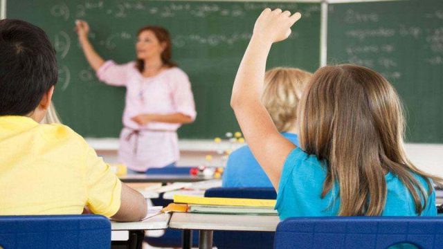 Έρχονται νέες θέσεις εργασίας για τους εκπαιδευτικούς – Τι αλλάζει στην πρωτοβάθμια εκπαίδευση